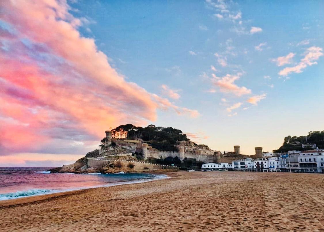 Ancora Frontbeach Luxury Apartment Tossa de Mar Luaran gambar